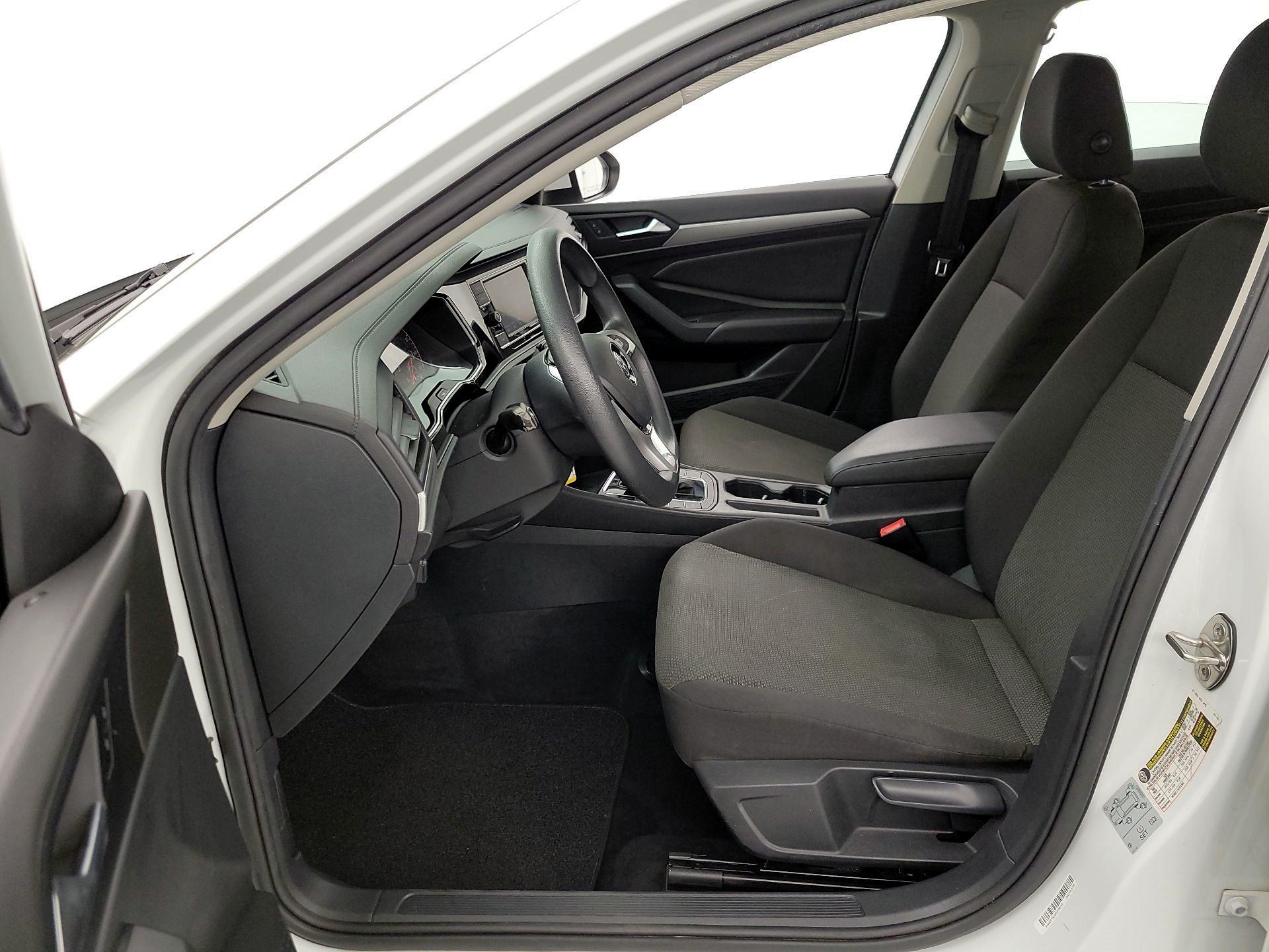 Thumbnail: 2019 Volkswagen Jetta - 11
