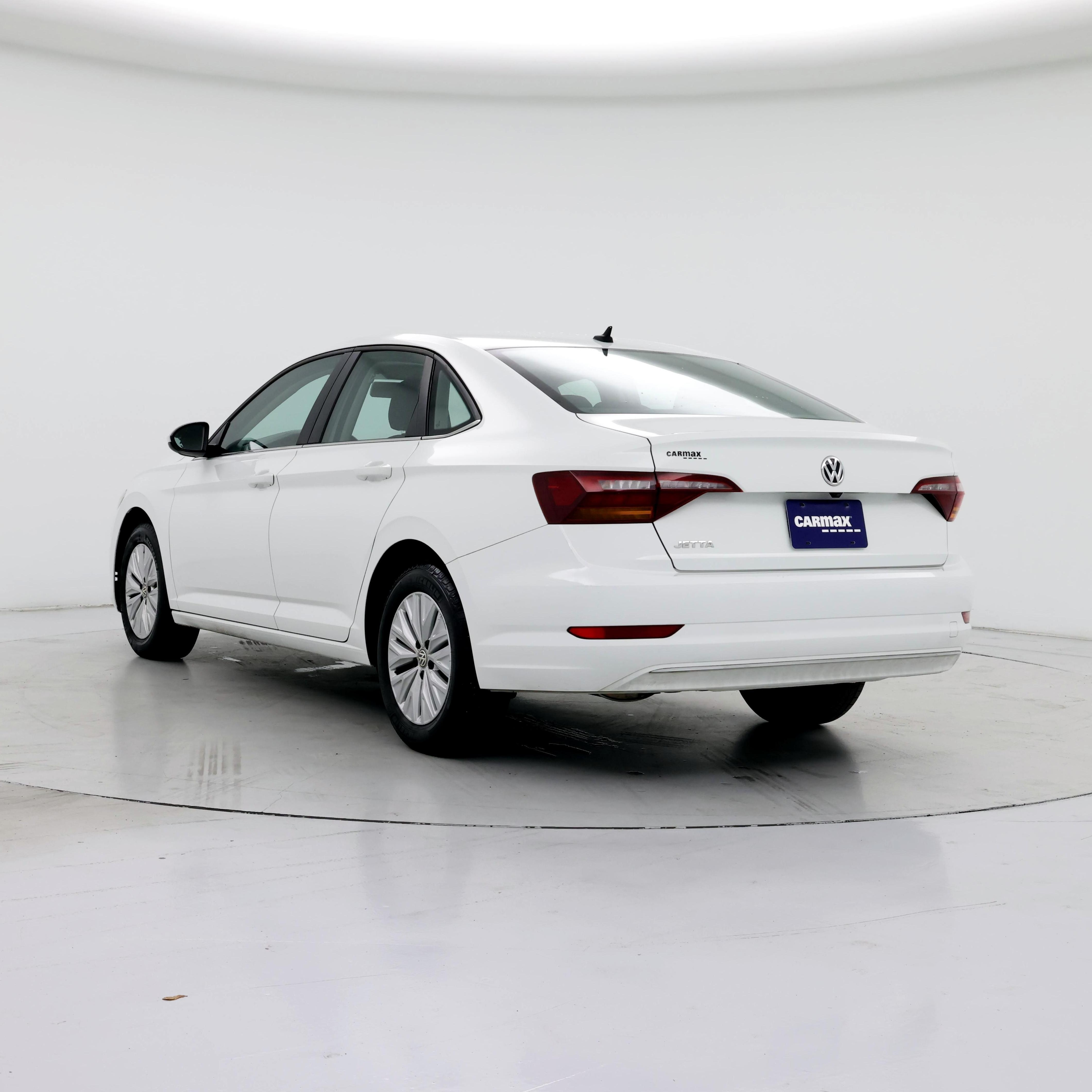 Thumbnail: 2019 Volkswagen Jetta - 2