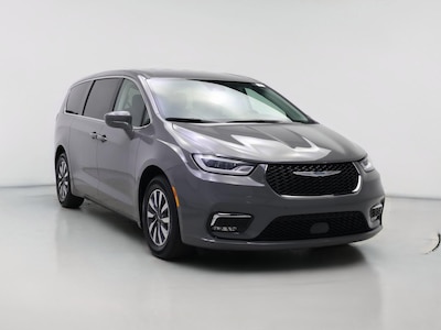 2022 Chrysler Pacifica Hybrid Touring L -
                Sanford, FL