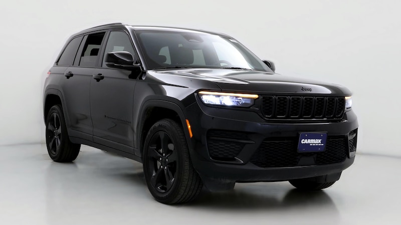 2023 Jeep Grand Cherokee Laredo Hero Image