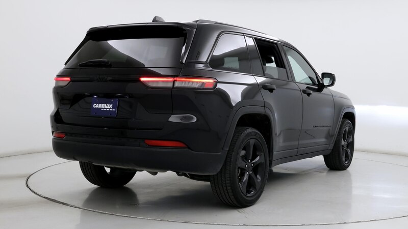 2023 Jeep Grand Cherokee Laredo 8