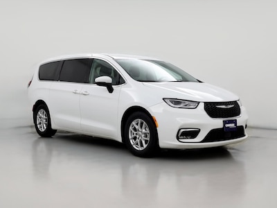 2023 Chrysler Pacifica Touring L -
                Woodbridge, VA