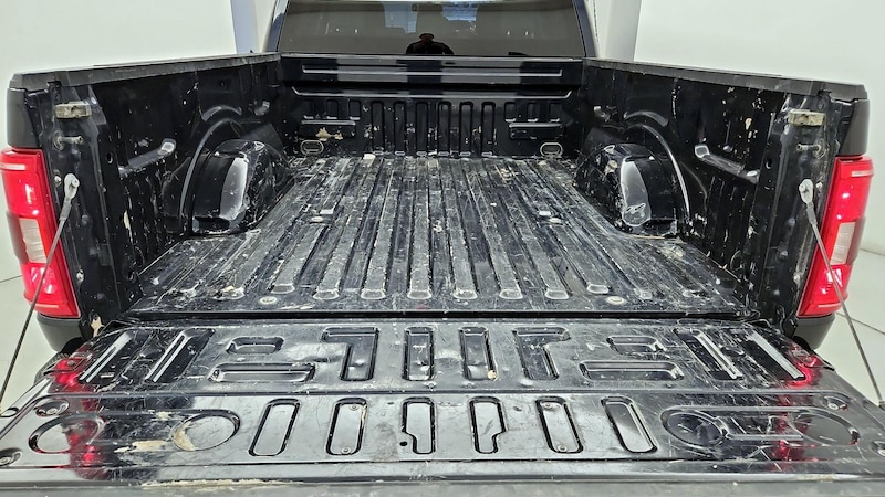 2023 Ford F-150 XLT 22