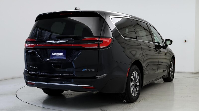 2023 Chrysler Pacifica Hybrid Touring L 8