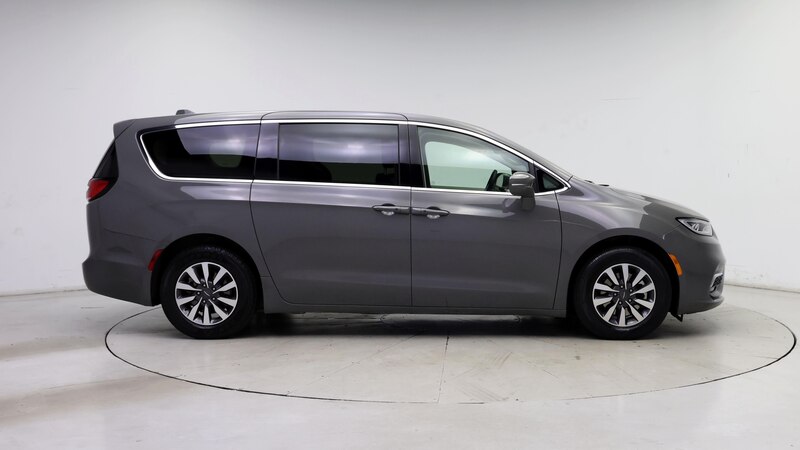 2022 Chrysler Pacifica Hybrid Touring L 7