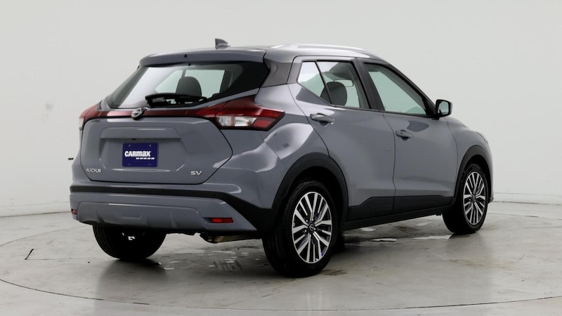 2023 Nissan Kicks SV 8