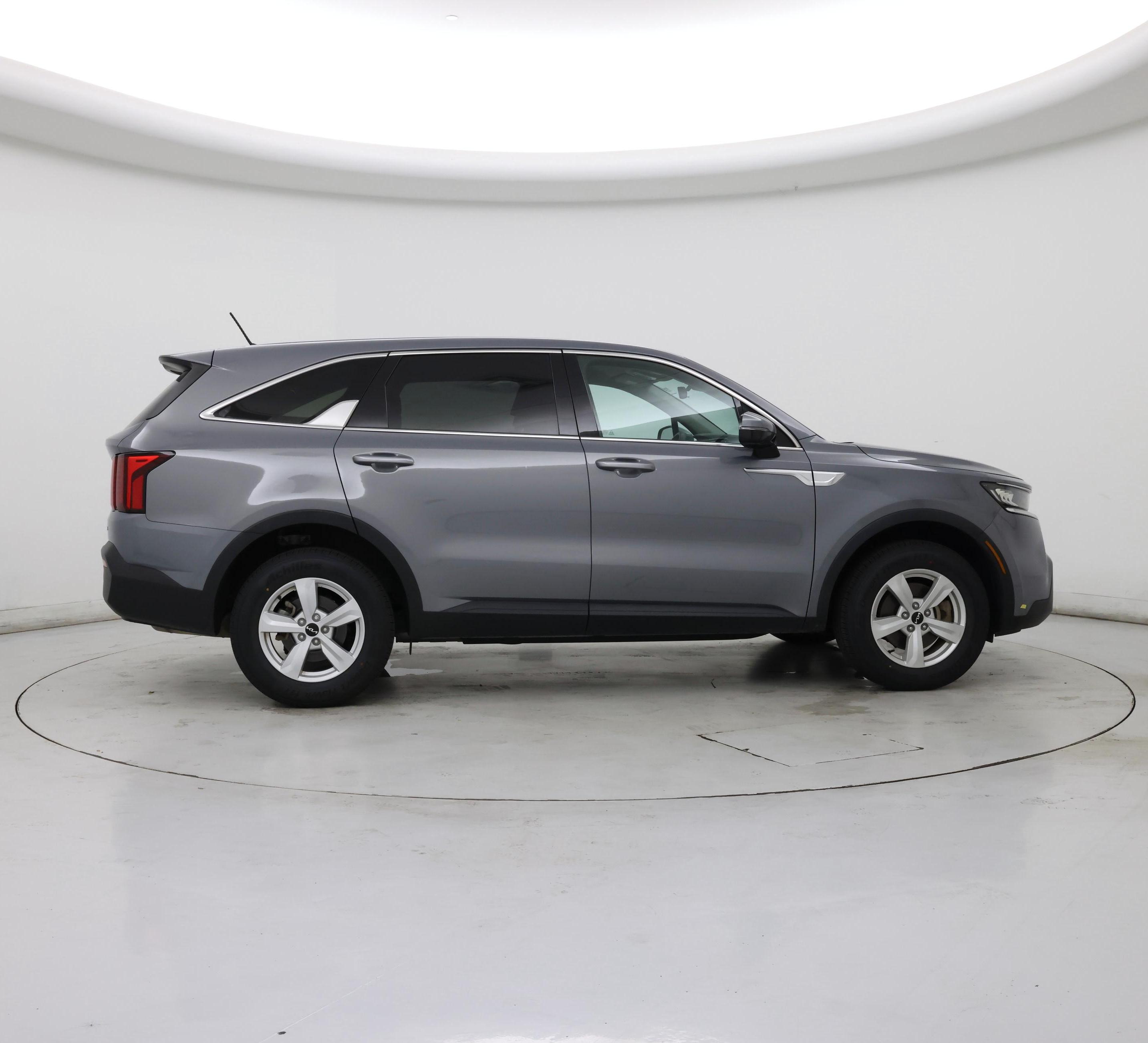 Thumbnail: 2023 Kia Sorento - 7