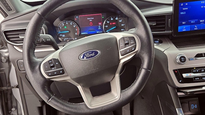 2023 Ford Explorer XLT 10