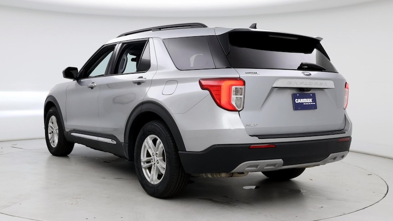 2023 Ford Explorer XLT 2