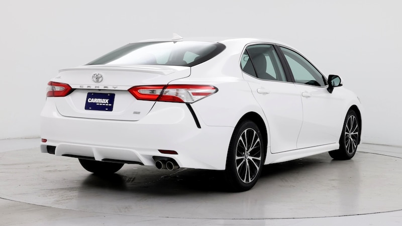 2020 Toyota Camry SE 8