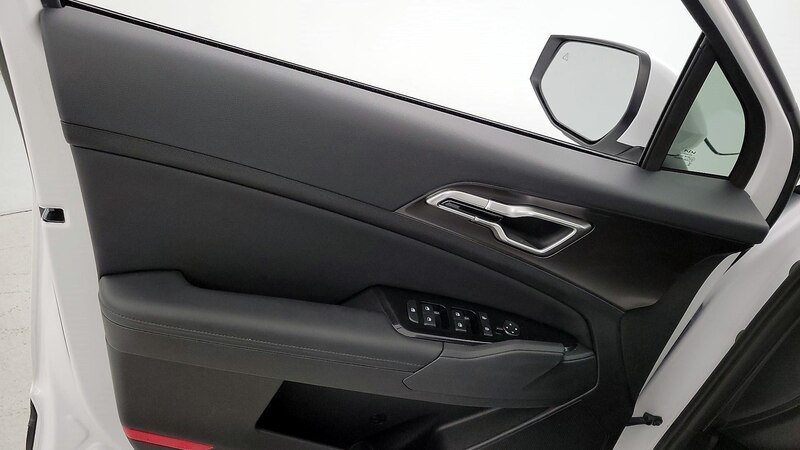 2023 Kia Sportage EX 12