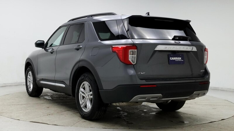 2023 Ford Explorer XLT 2