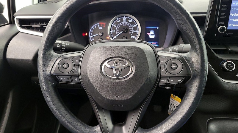 2022 Toyota Corolla LE 10