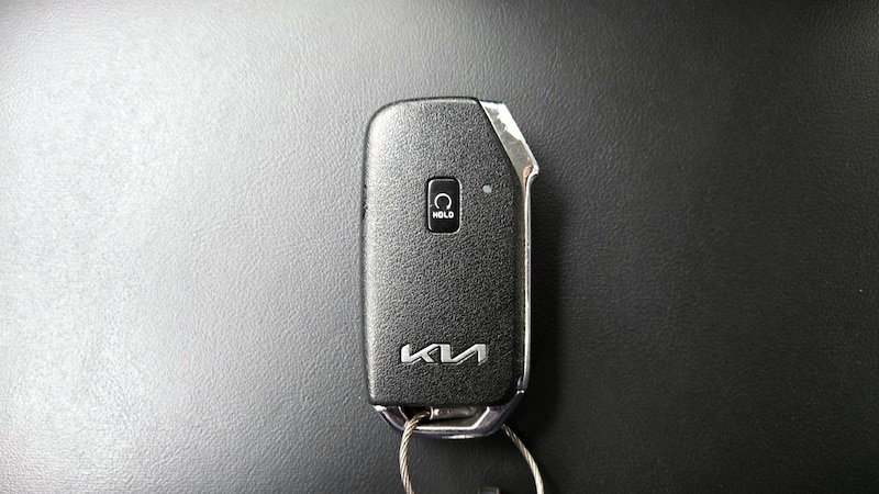 2023 Kia K5 LXS 23