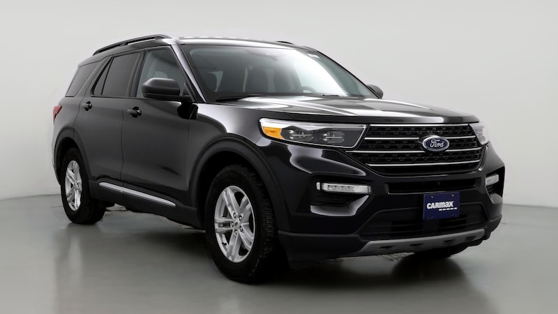 2023 Ford Explorer XLT Hero Image