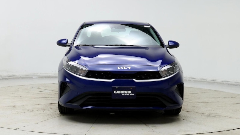 2023 Kia Forte LXS 5