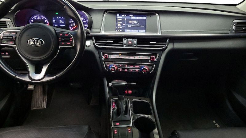 2018 Kia Optima EX 9