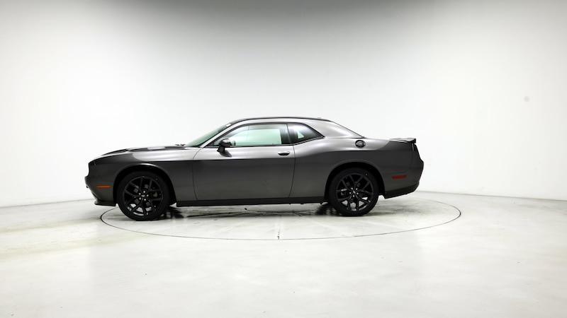 2022 Dodge Challenger SXT 3