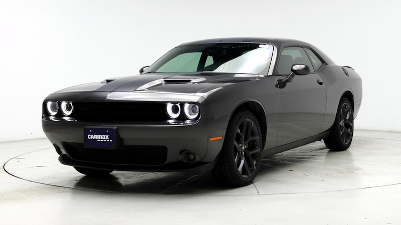 2022 Dodge Challenger SXT 4