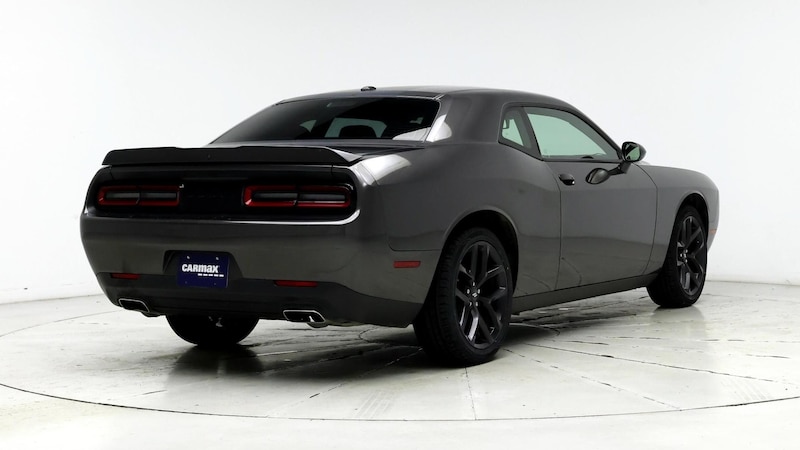 2022 Dodge Challenger SXT 8