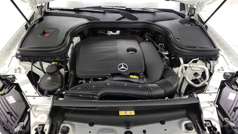 2021 Mercedes-Benz GLC 300 21