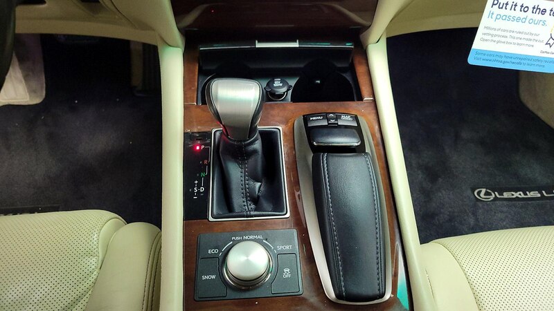 2013 Lexus LS 460 18