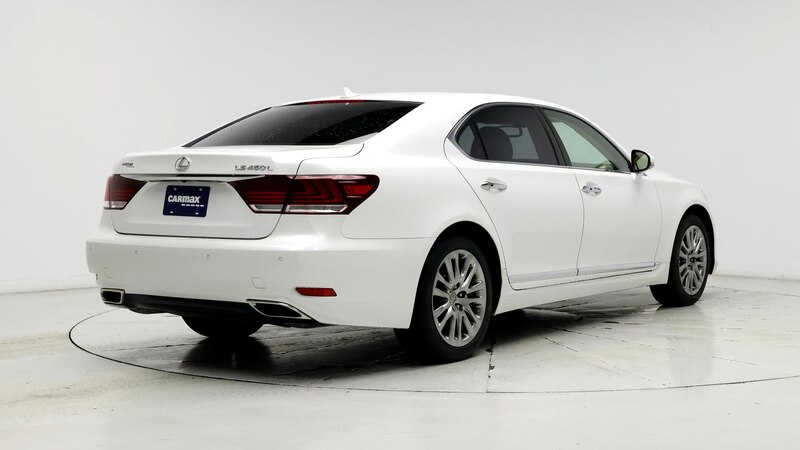 2013 Lexus LS 460 8