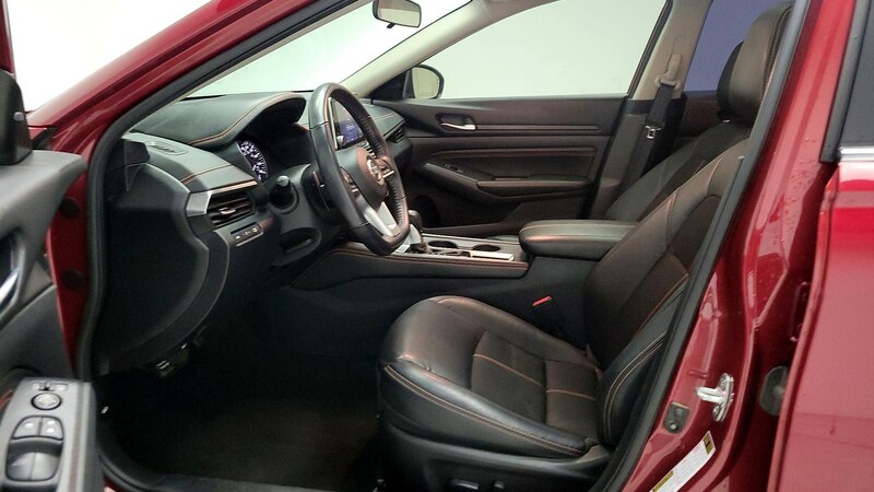 2021 Nissan Altima SR 11