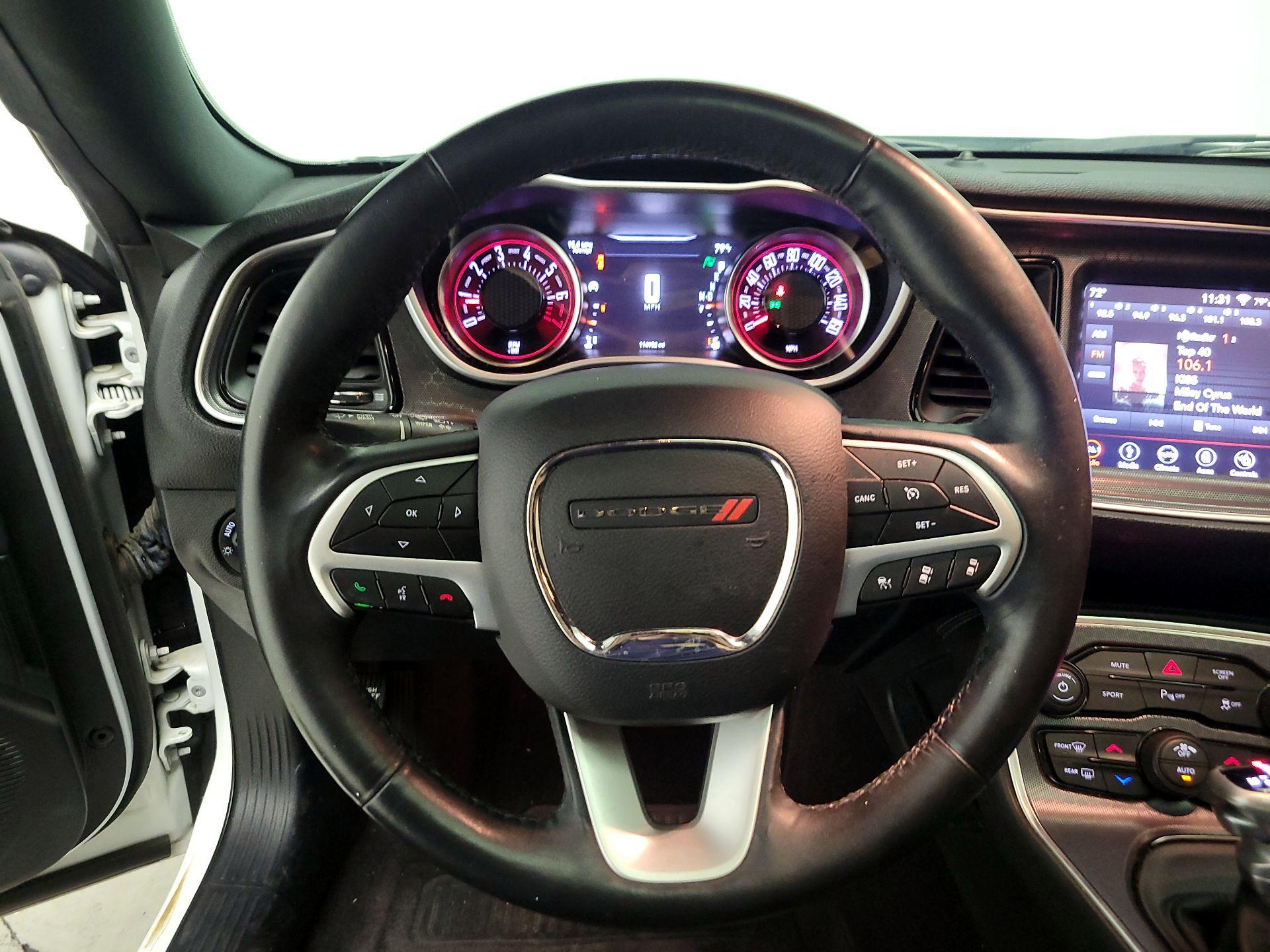 Thumbnail: 2018 Dodge Challenger - 10