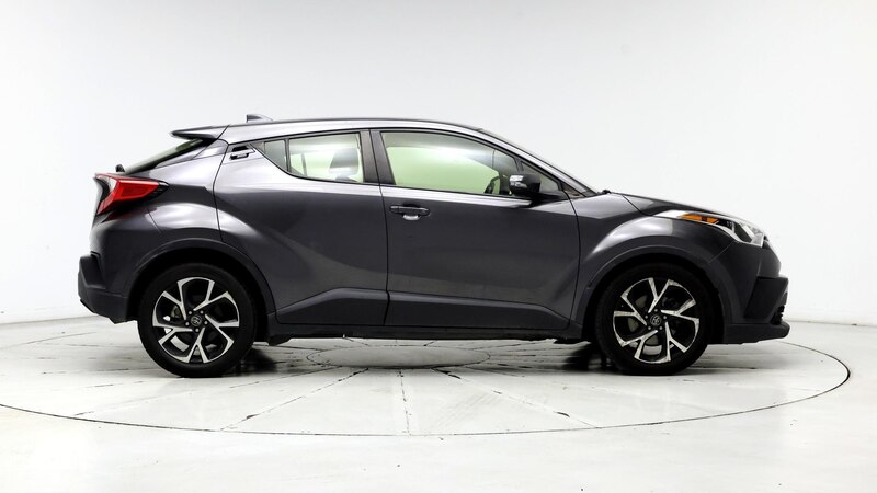 2019 Toyota C-HR XLE 7