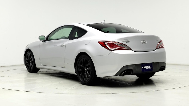 2014 Hyundai Genesis Premium 2