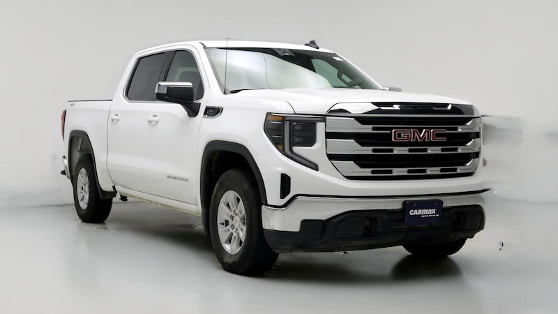 2023 GMC Sierra 1500 SLE Hero Image