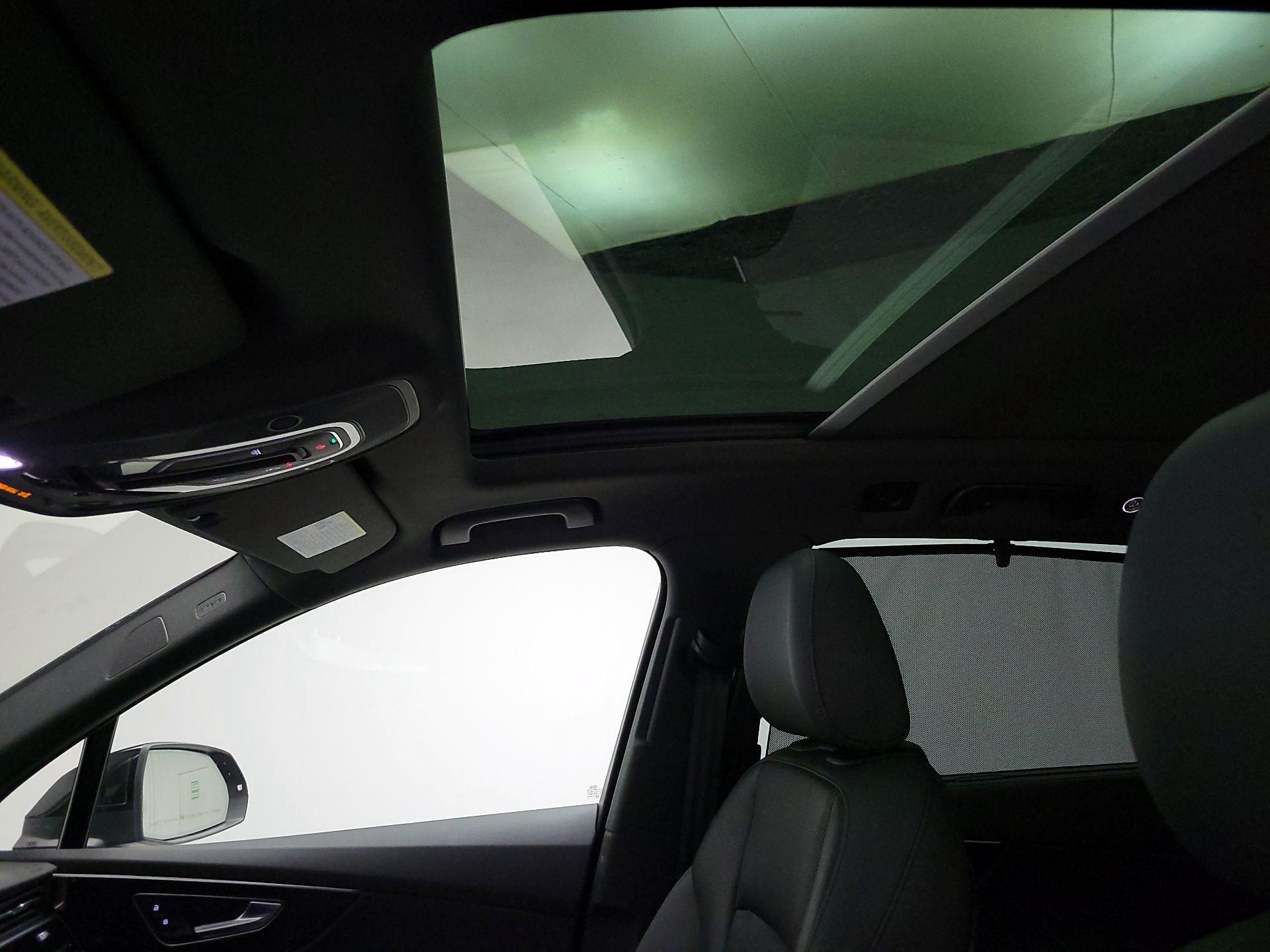 Thumbnail: 2021 Audi Q7 - 19