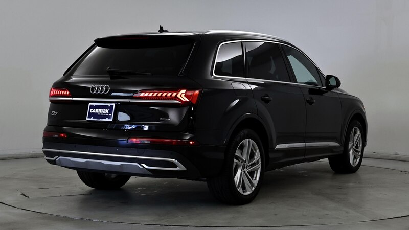 2021 Audi Q7 Premium Plus 8