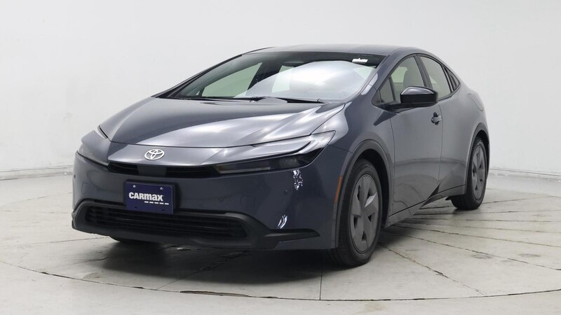 2024 Toyota Prius LE 4