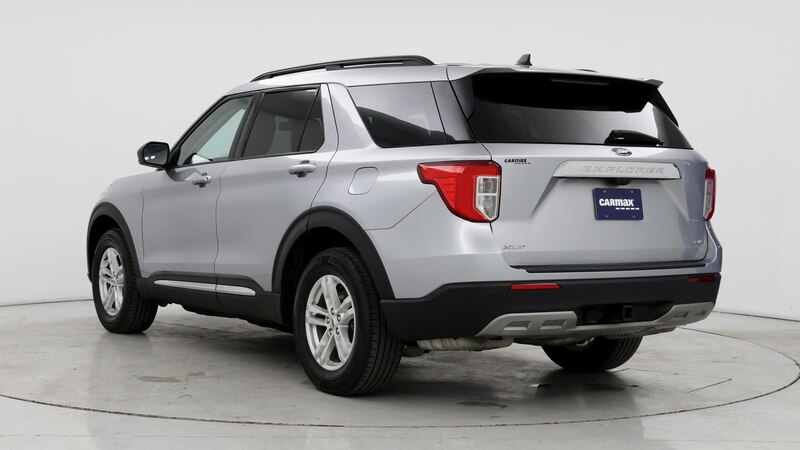 2021 Ford Explorer XLT 2