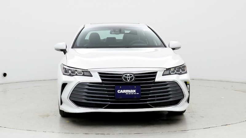 2022 Toyota Avalon XLE 5