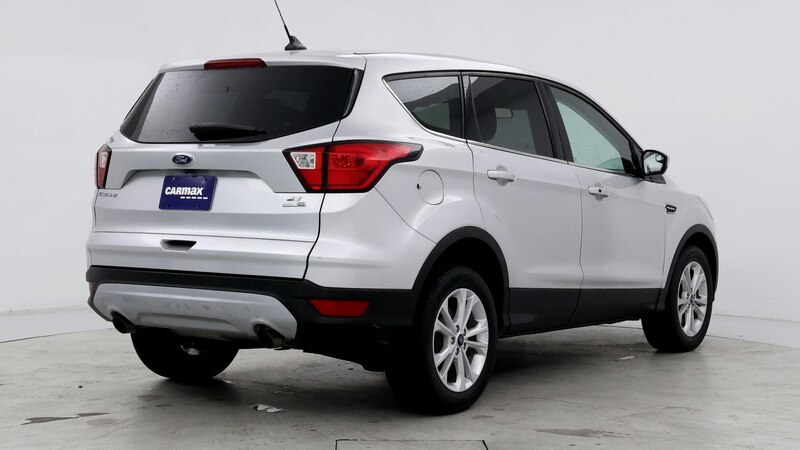 2019 Ford Escape SE 8