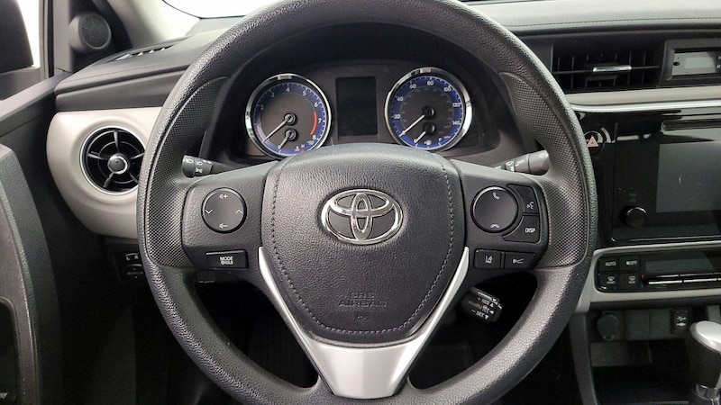 2019 Toyota Corolla L 10