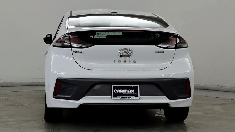 2022 Hyundai Ioniq SEL 6