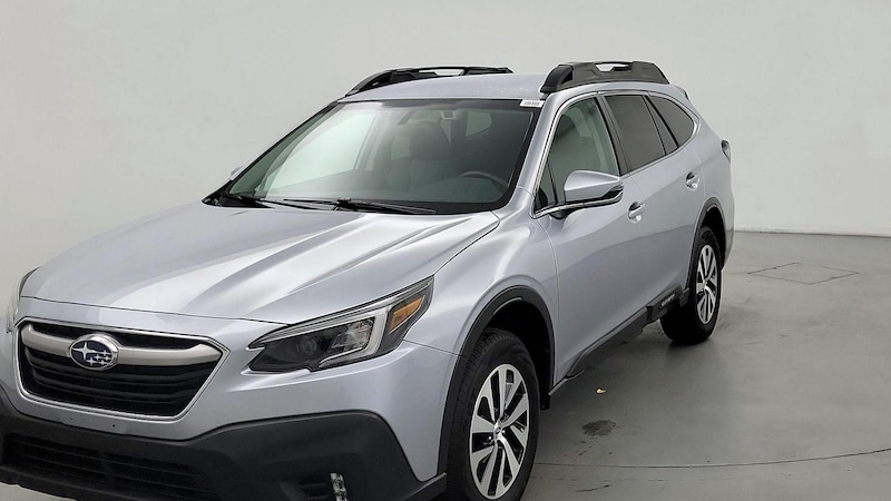 2020 Subaru Outback Premium 3