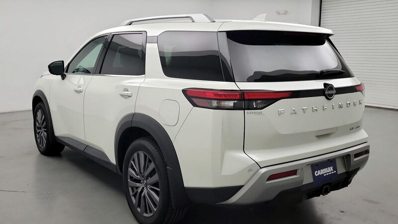 2022 Nissan Pathfinder SL 7