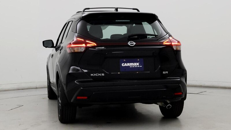 2021 Nissan Kicks SR 6