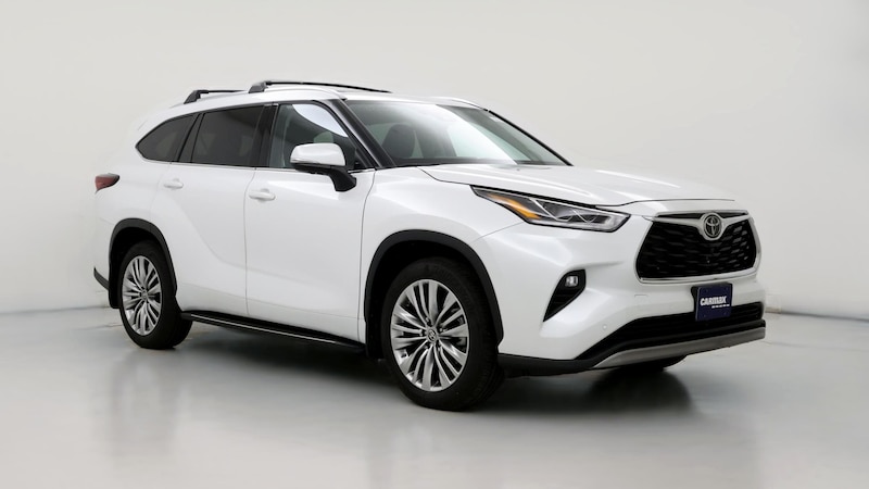 2024 Toyota Highlander Platinum Hero Image