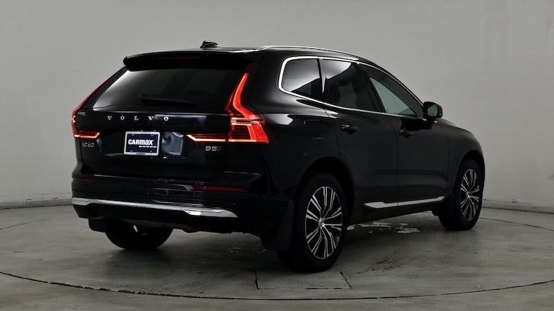 2022 Volvo XC60 B5 Inscription 8