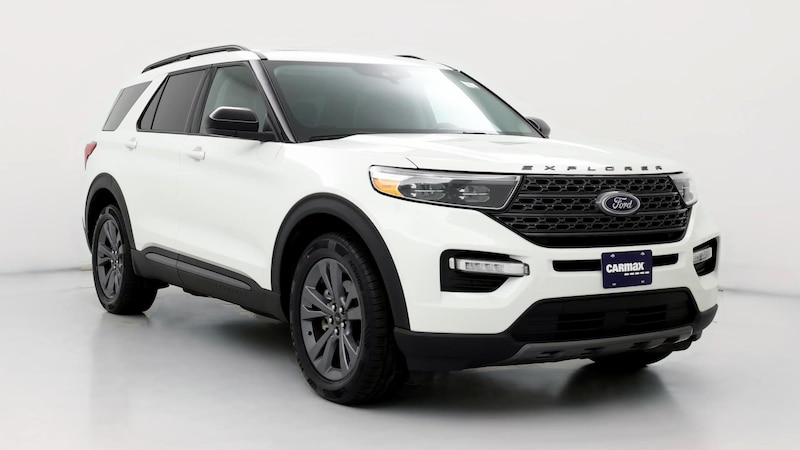 2022 Ford Explorer XLT Hero Image