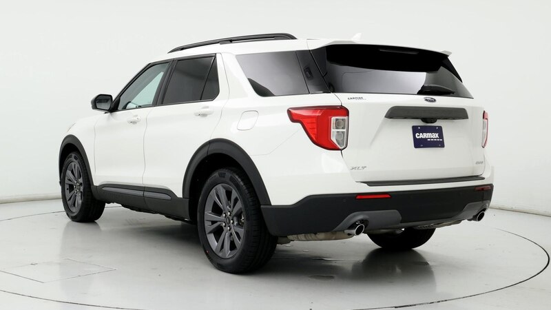 2022 Ford Explorer XLT 2