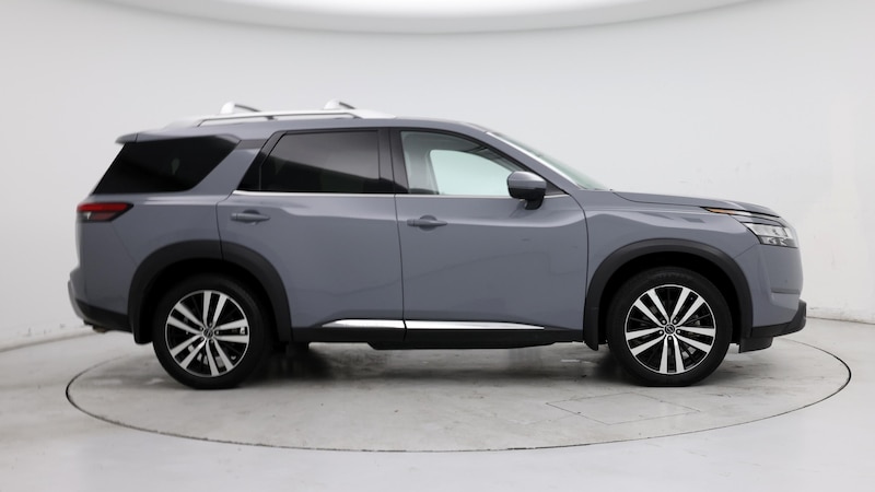 2023 Nissan Pathfinder Platinum 7