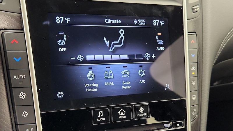 2021 INFINITI Q50 Sensory 17