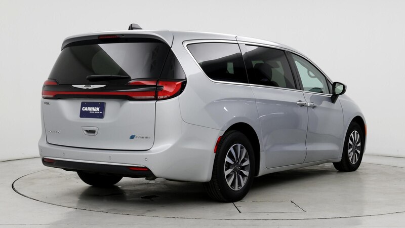 2023 Chrysler Pacifica Hybrid Touring L 8